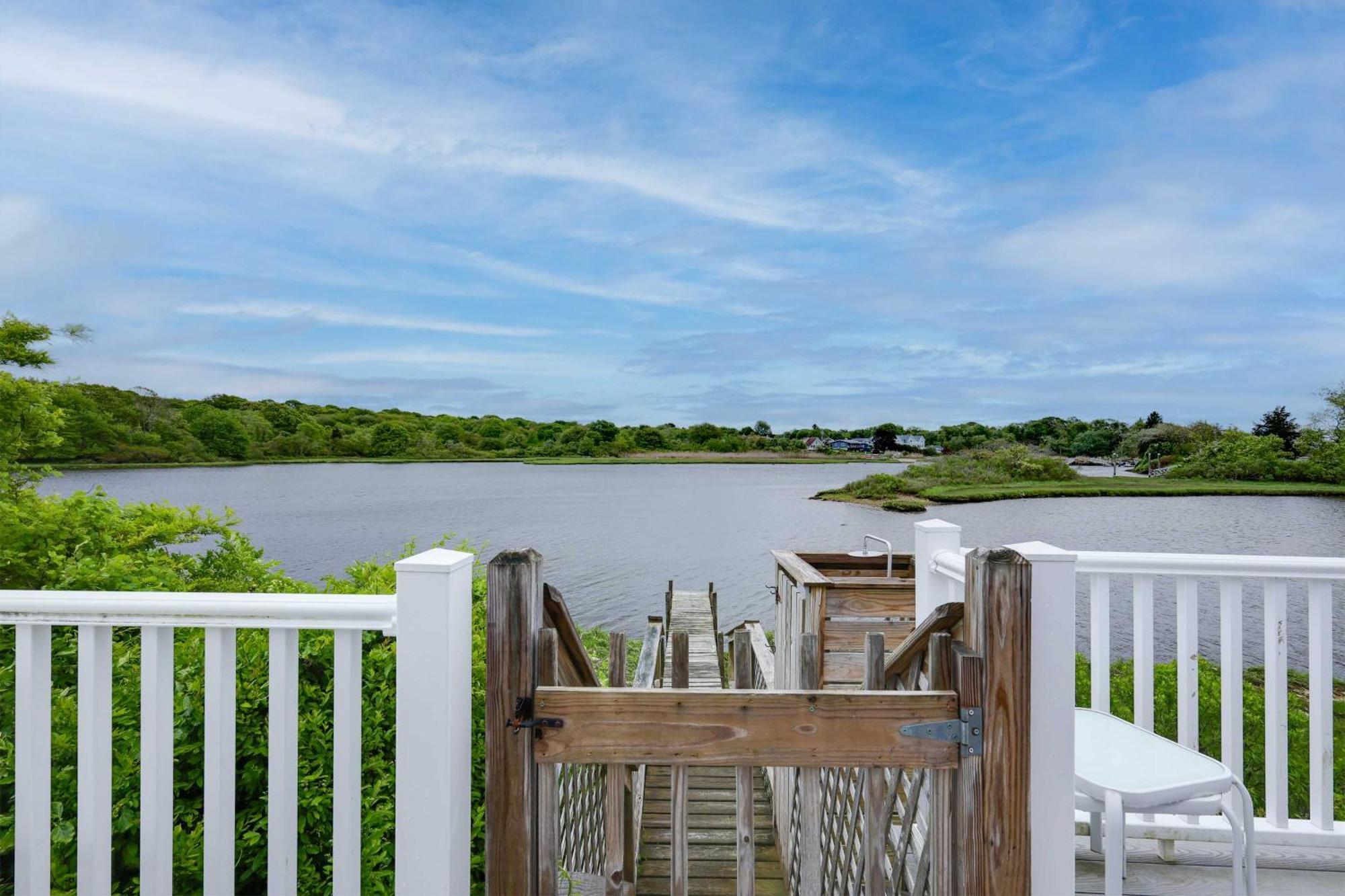 Cozy Narragansett Cottage With Dock And Outdoor Shower מראה חיצוני תמונה